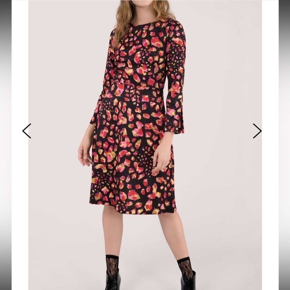Closet London Red Split Sleeve A Line Dress 6 NWT - Picture 2 of 16